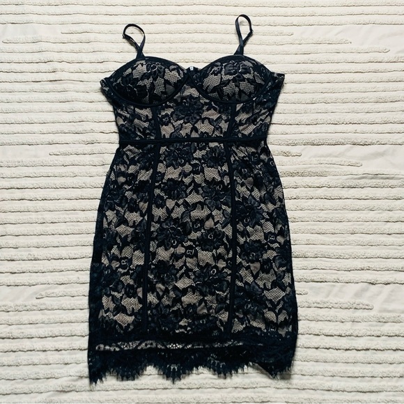 iris Dresses & Skirts - Iris Dress